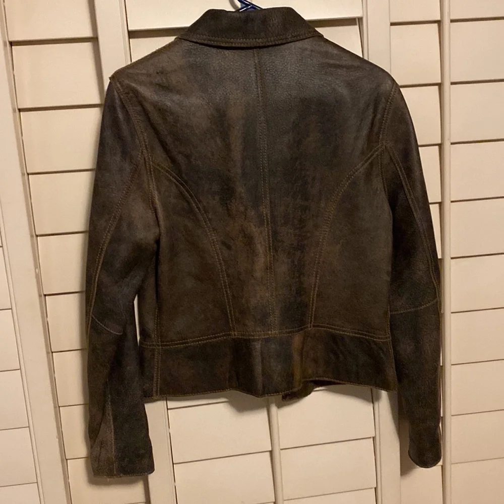 Leather jacket - Picture 2 of 5